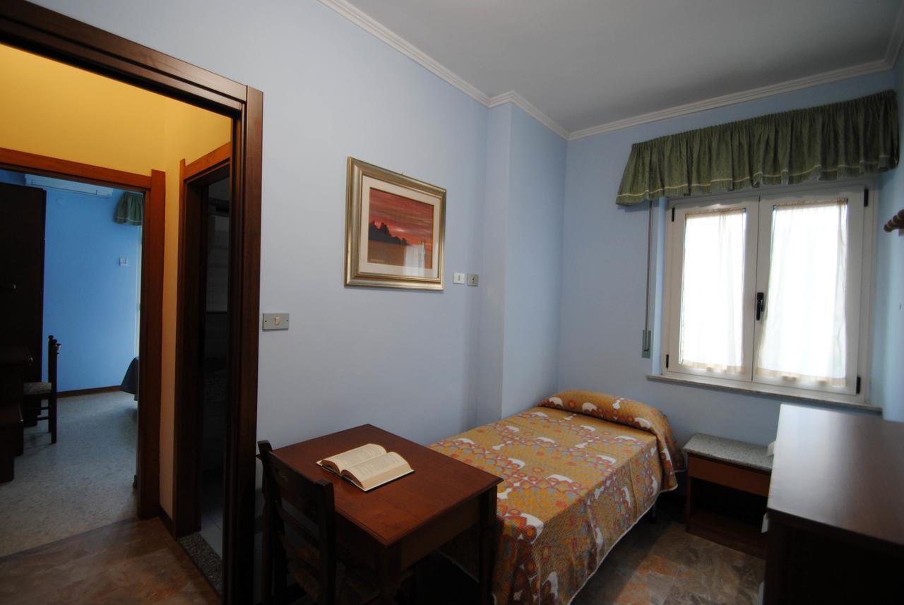 Residence 7 Bello San Benedetto del Tronto Bagian luar foto