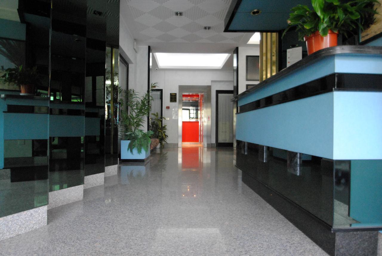 Residence 7 Bello San Benedetto del Tronto Bagian luar foto