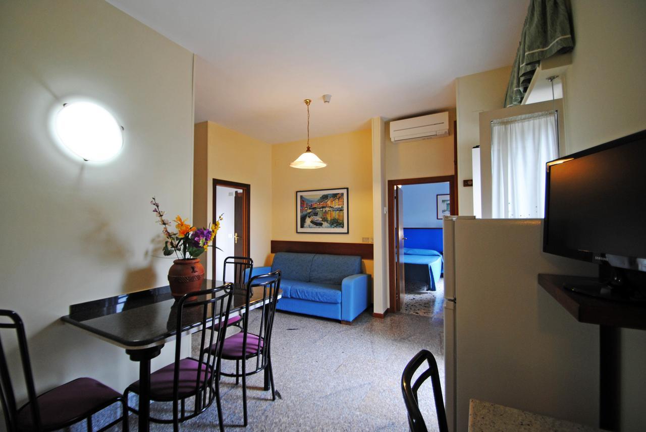 Residence 7 Bello San Benedetto del Tronto Bagian luar foto